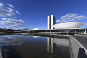 Decisão do Senado sobre o mercado de crédito brasileiro